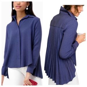 Avon Lane by Tuckernuck Adele Crepe Button Down Pleated Back Blouse Navy Blue XS